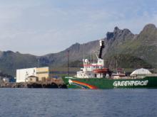 They travelled to Kabelvåg aboard the Arctic Sunrise.