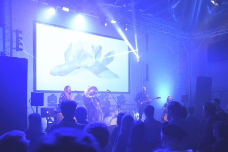 Anna Meredith & Band