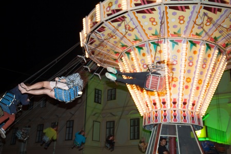 Let’s merry-go-round!
